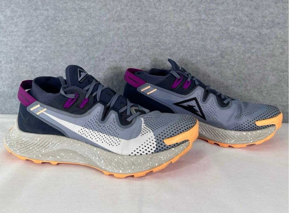 Nike Women's sz 11/12* see disc. Pegasus Trail 2 Running Shoe Purple Peach Grey